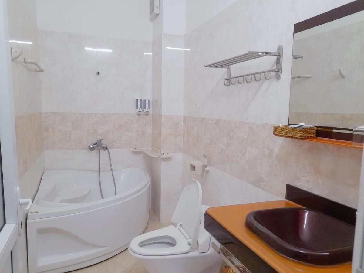 Sea Beach Hotel Вунг Тау Екстериор снимка